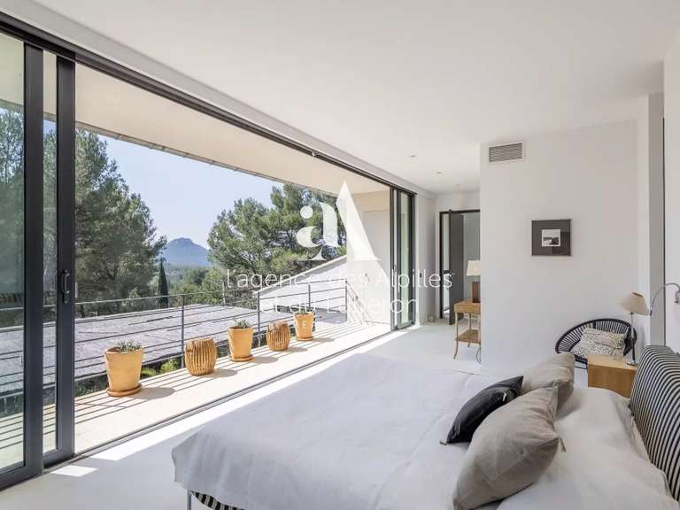 House Les Baux-de-Provence - 4 bedrooms - 400m²