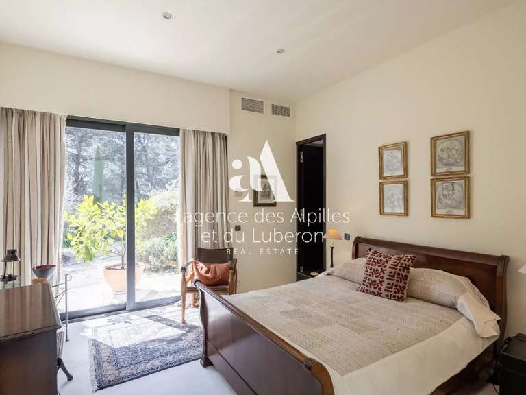 House Les Baux-de-Provence - 4 bedrooms - 400m²