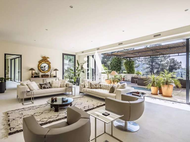 House Les Baux-de-Provence - 4 bedrooms - 400m²