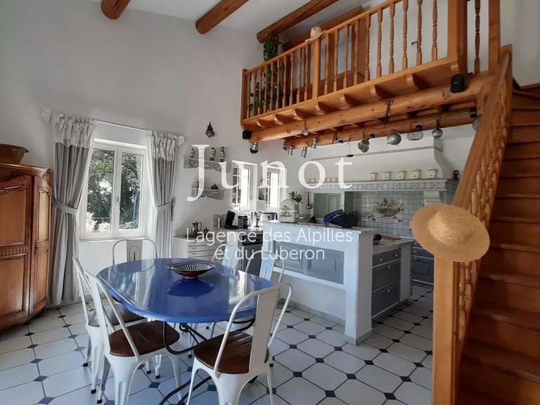 House Les Baux-de-Provence - 5 bedrooms - 400m²
