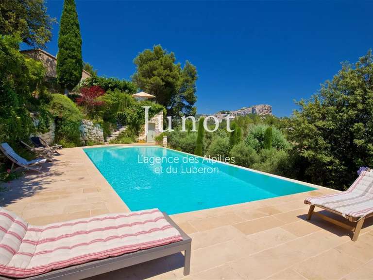 House Les Baux-de-Provence - 6 bedrooms - 12000m²