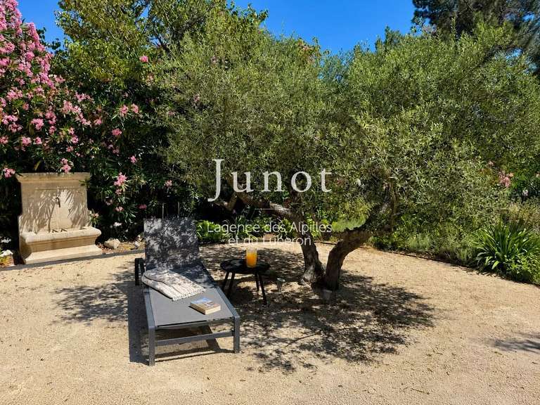 House Les Baux-de-Provence - 3 bedrooms - 105m²