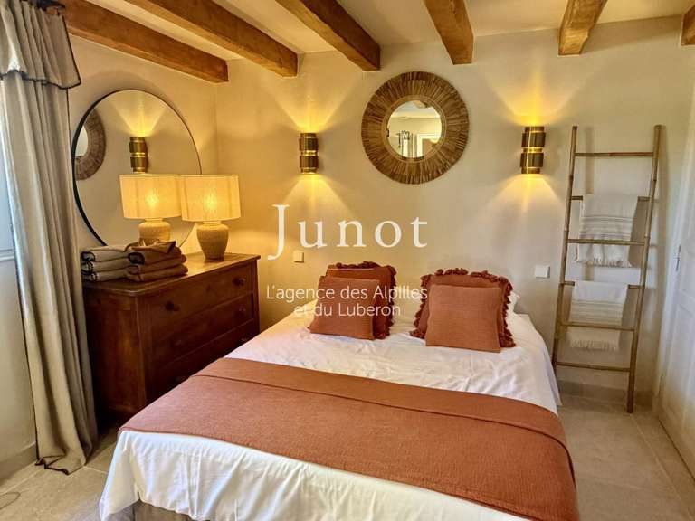 House Les Baux-de-Provence - 3 bedrooms - 105m²