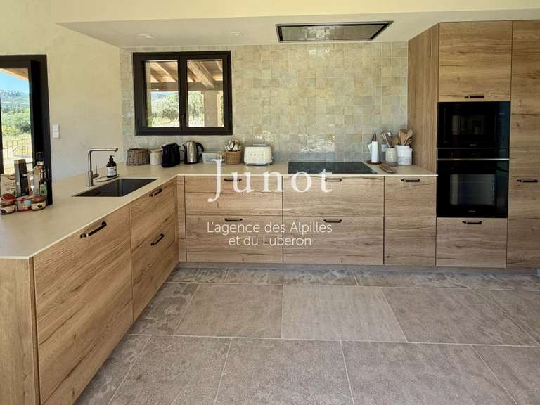 House Les Baux-de-Provence - 3 bedrooms - 105m²