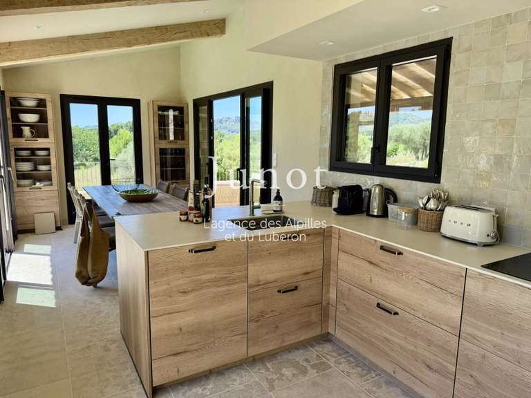 House Les Baux-de-Provence - 3 bedrooms - 105m²