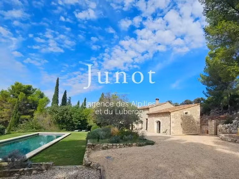 House Les Baux-de-Provence - 5 bedrooms - 250m²