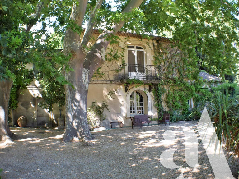 Sale Property Les Baux-de-Provence - 7 bedrooms