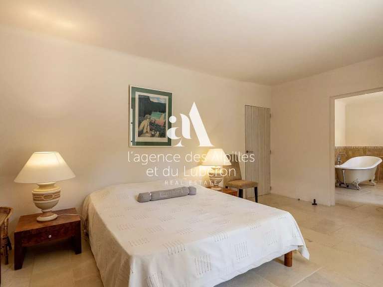 Propriété Les Baux-de-Provence - 6 chambres - 670m²