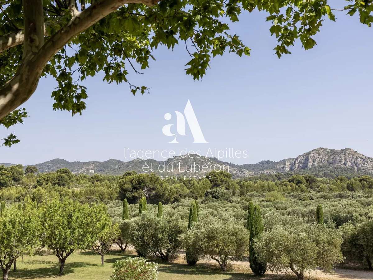 Property Les Baux-de-Provence