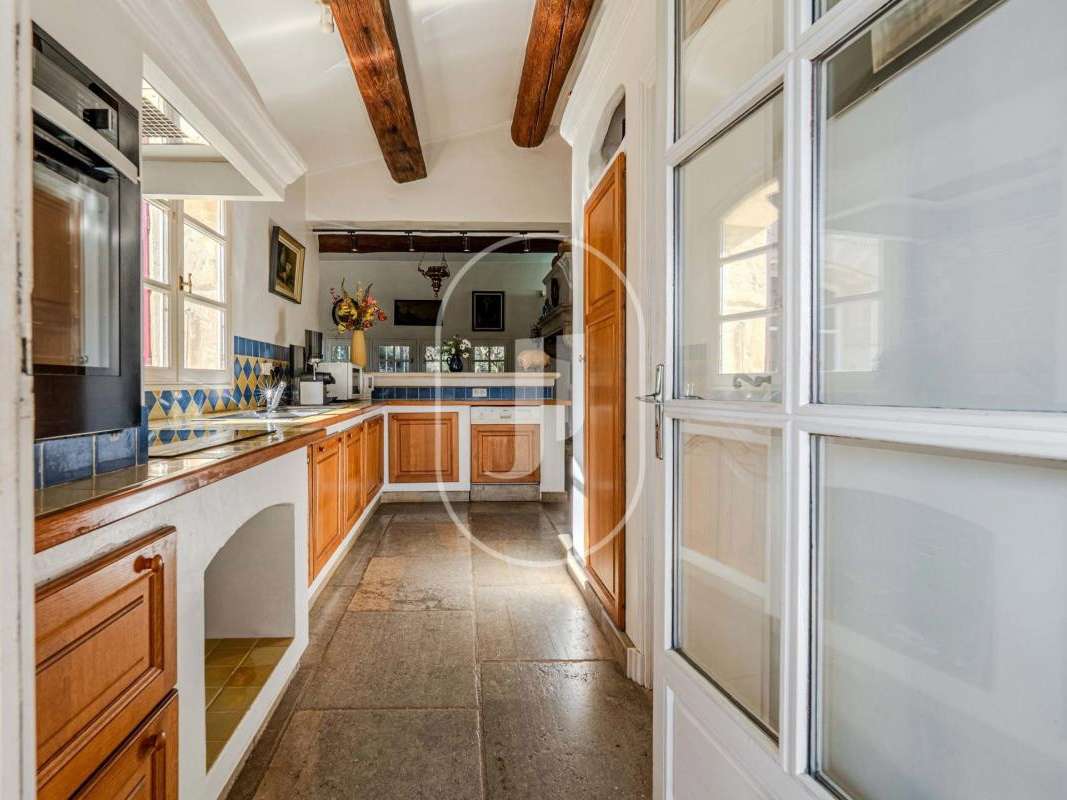 Property Les Baux-de-Provence