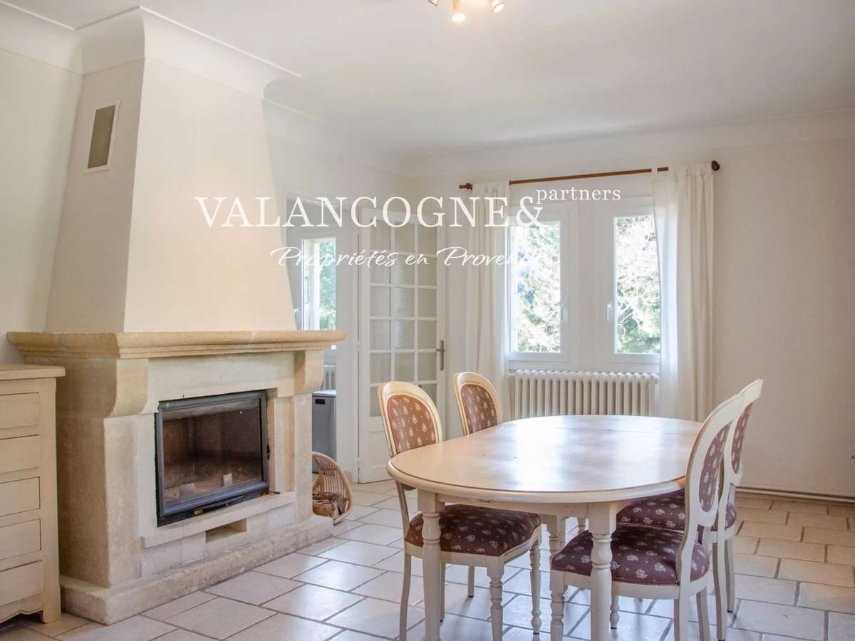 Property Les Baux-de-Provence