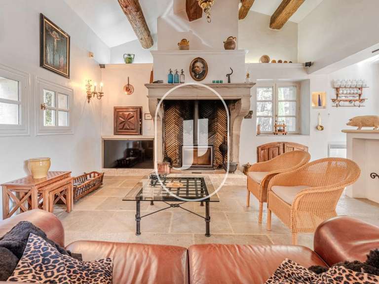 Propriété Les Baux-de-Provence - 4 chambres - 183m²