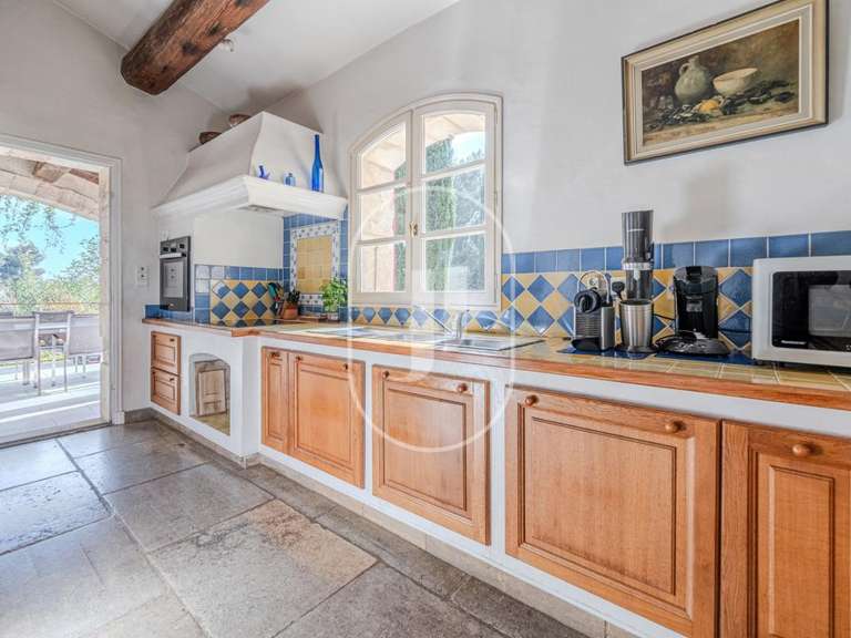 Propriété Les Baux-de-Provence - 4 chambres - 183m²