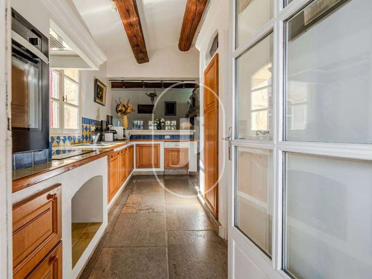 Propriété Les Baux-de-Provence - 4 chambres - 183m²