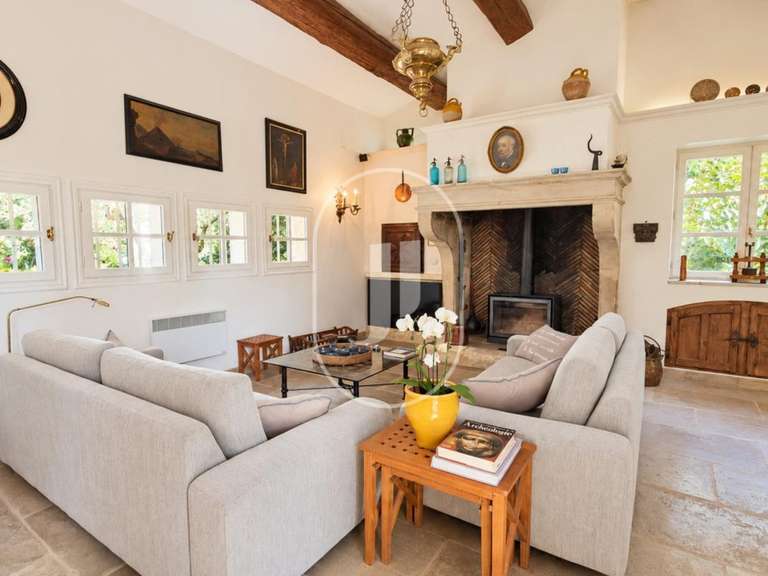 Propriété Les Baux-de-Provence - 4 chambres - 183m²