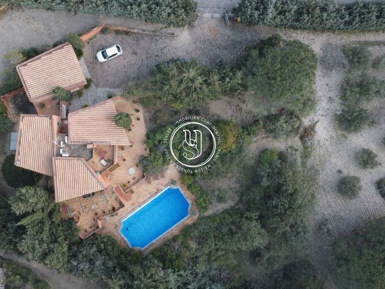 Villa Les Baux-de-Provence - 3 bedrooms - 220m²