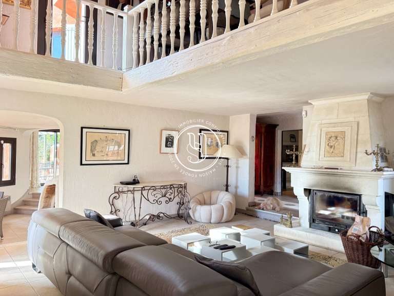 Villa Les Baux-de-Provence - 3 bedrooms - 220m²