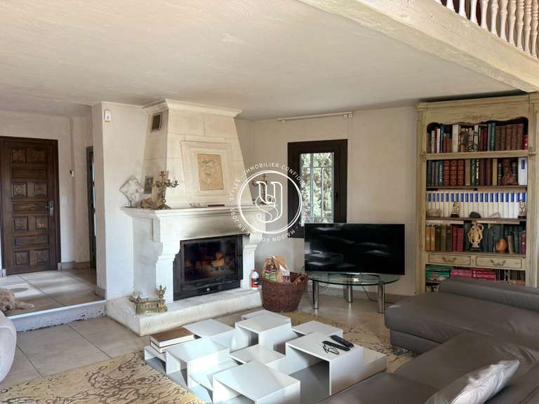 Villa Les Baux-de-Provence - 3 bedrooms - 220m²