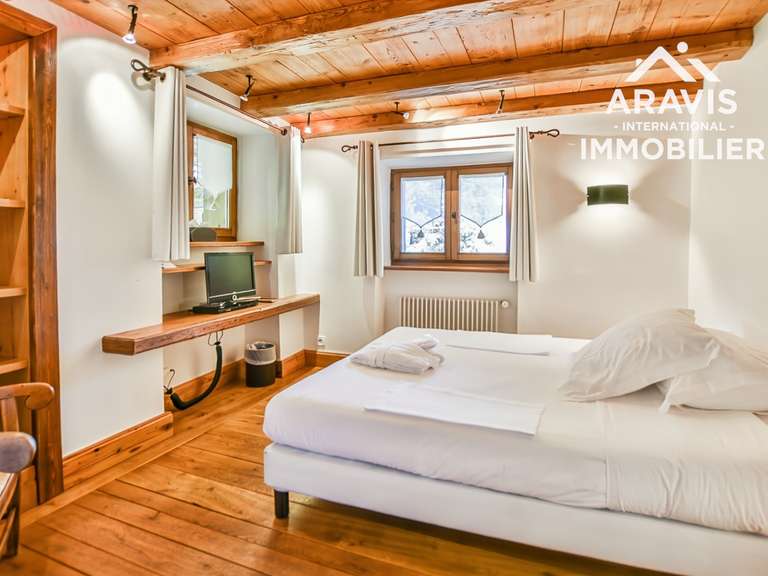 Maison Les carroz-d-araches - 8 chambres - 674m²