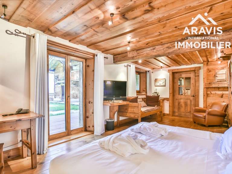 Maison Les carroz-d-araches - 8 chambres - 674m²