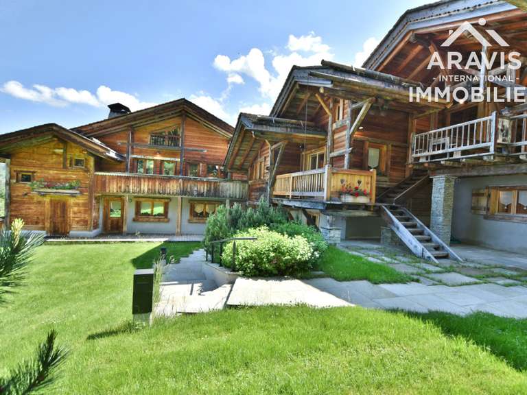 Maison Les carroz-d-araches - 8 chambres - 674m²