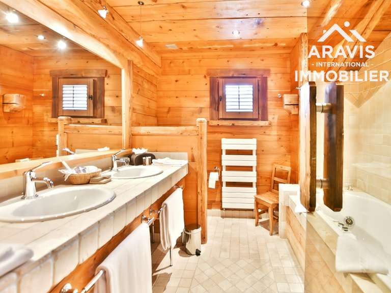 Maison Les carroz-d-araches - 5 chambres - 200m²
