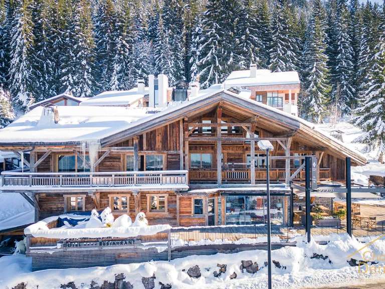 Maison Les carroz-d-araches - 12 chambres - 1177m²