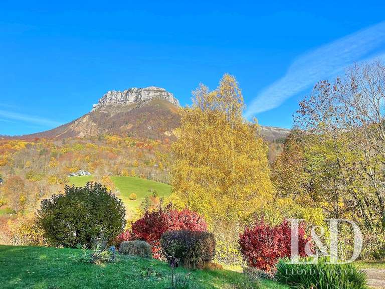 House Les Déserts - 3 bedrooms - 139m²