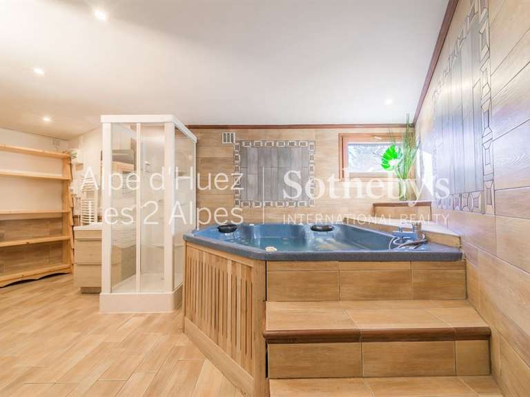 Chalet Les deux-alpes - 5 chambres - 420m²