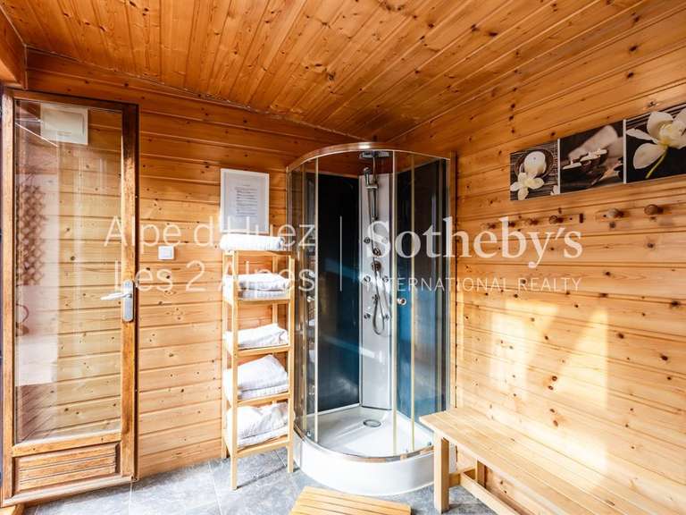Chalet Les deux-alpes - 5 chambres - 328m²