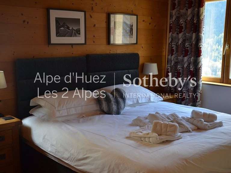 Chalet les deux-alpes - 5 bedrooms - 328m²