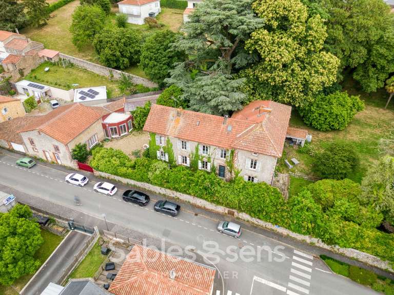 Maison Les Epesses - 11 chambres