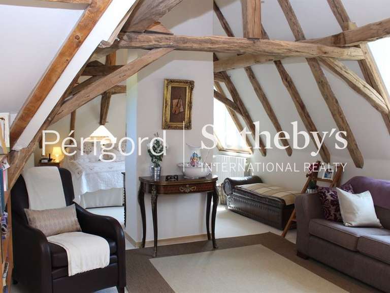 Maison Les Eyzies - 8 chambres - 449m²