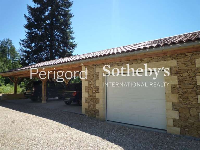 Maison Les Eyzies - 8 chambres - 449m²