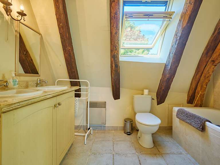 Propriété Les Eyzies - 18 chambres - 580m²