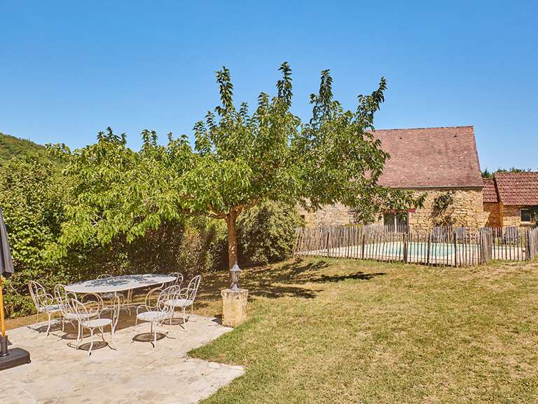 Propriété Les Eyzies - 18 chambres - 580m²