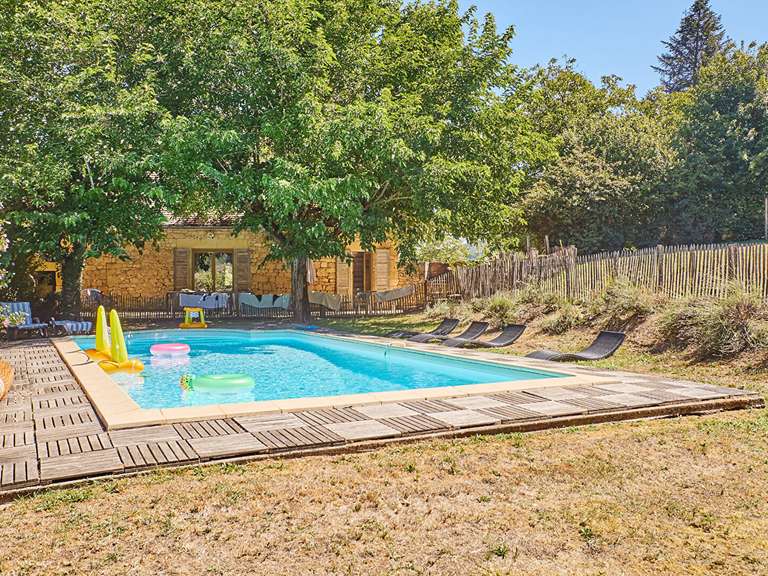 Propriété Les Eyzies - 18 chambres - 580m²
