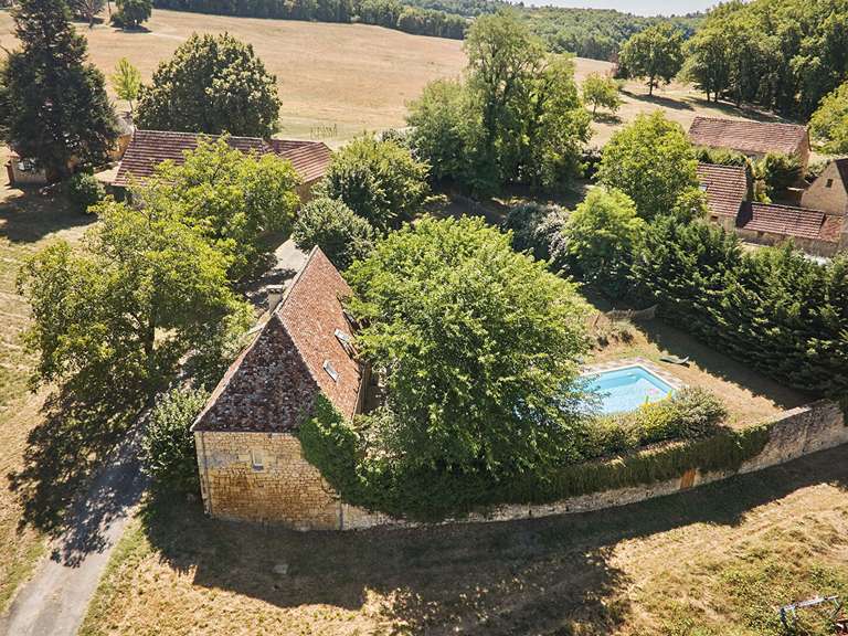 Propriété Les Eyzies - 18 chambres - 580m²