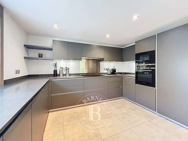 Apartment Les Gets - 5 bedrooms - 221m²
