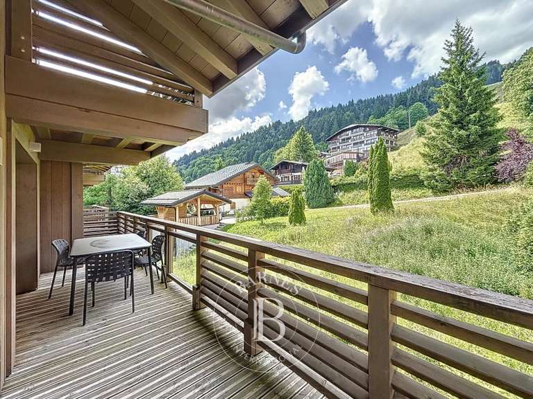 Apartment Les Gets - 5 bedrooms - 221m²
