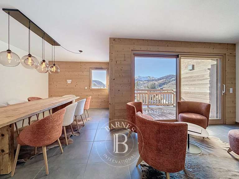 Appartement Les Gets - 5 chambres - 190m²