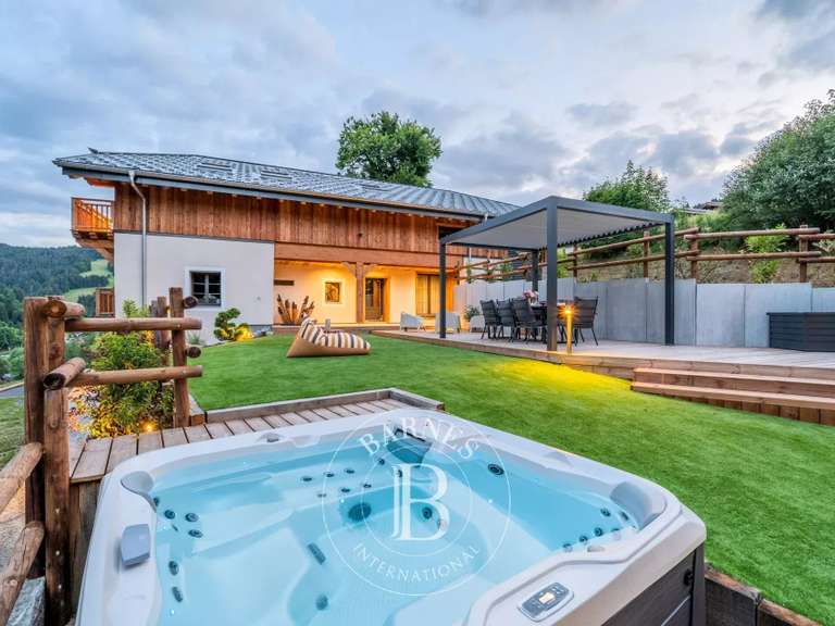 Unusual property Les Gets - 450m²