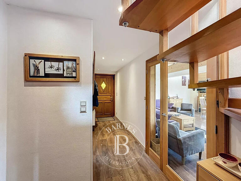 Chalet Les Gets - 5 bedrooms - 146m²