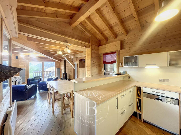 Chalet Les Gets - 6 bedrooms - 136m²