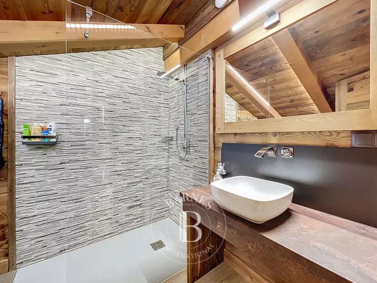 Chalet Les Gets - 4 bedrooms - 183m²