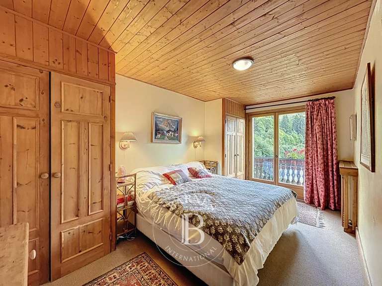 Chalet Les Gets - 6 bedrooms - 194m²