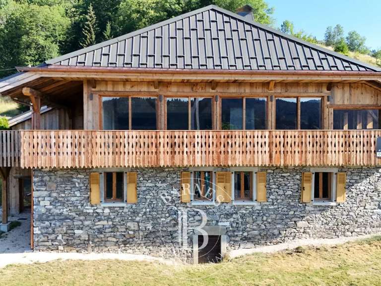 Chalet Les Gets - 5 bedrooms - 384m²