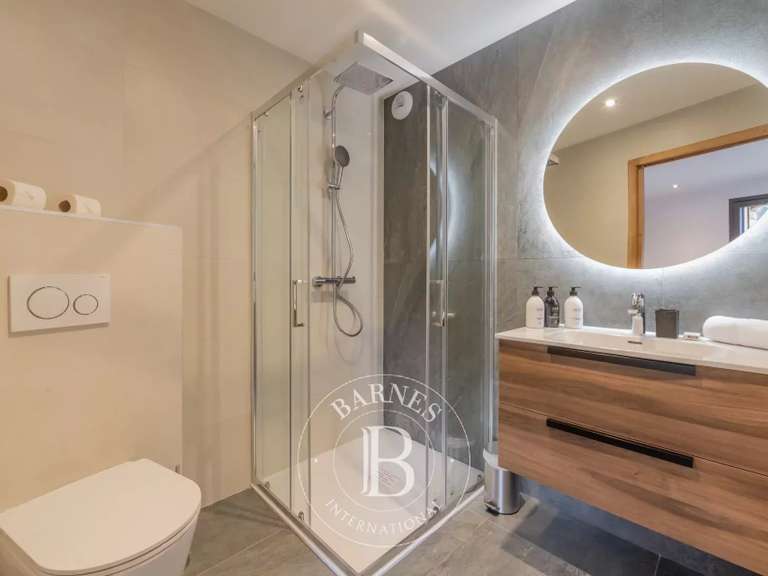 Chalet Les Gets - 6 chambres - 400m²