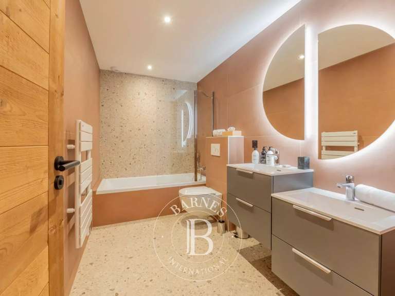 Chalet Les Gets - 6 chambres - 400m²