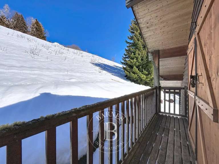 Chalet Les Gets - 6 bedrooms - 187m²